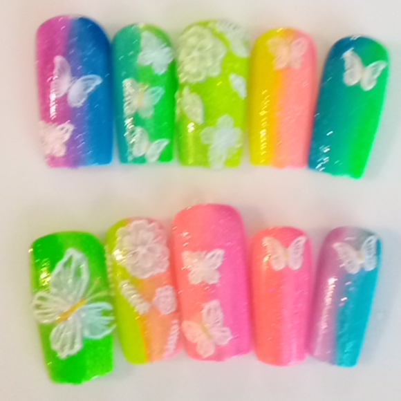 Rainbow butterfly press on nails - Picture 1 of 3